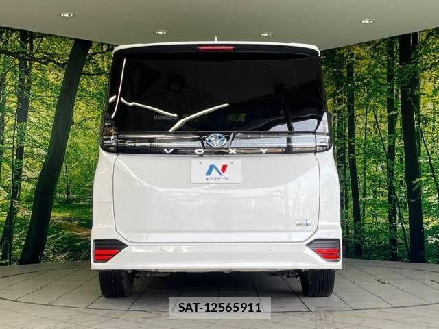 Toyota VOXY HYBRID 2022-03 515300-16