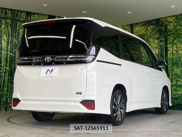 Toyota VOXY HYBRID 2022-03 515300-18