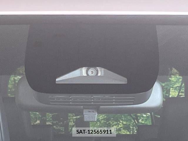 Toyota VOXY HYBRID 2022-03 515300-4
