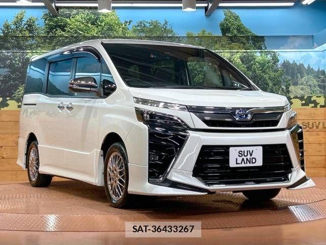 Toyota VOXY HYBRID 2021-08 534318-16