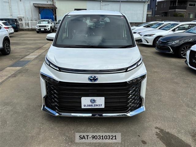 Toyota VOXY HYBRID 2024-06 693323-8
