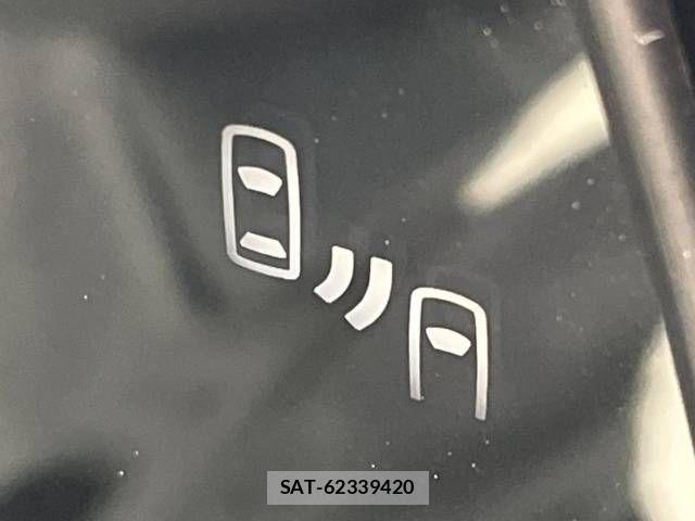 Toyota VOXY HYBRID 2023-07 855337-5