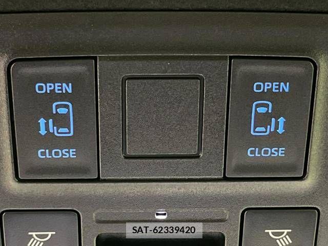 Toyota VOXY HYBRID 2023-07 855337-6