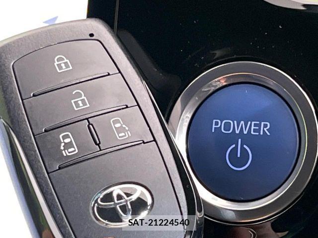 Toyota VOXY HYBRID 2023-02 977883-6