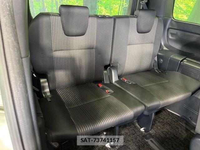 Toyota VOXY HYBRID 2020-08 1019602-9