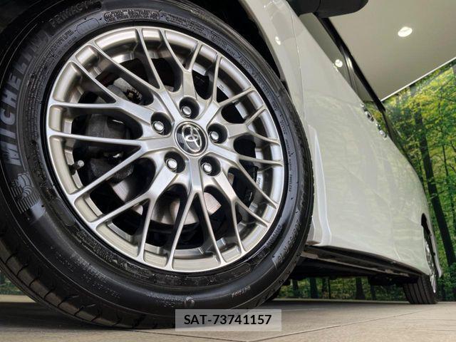 Toyota VOXY HYBRID 2020-08 1019602-13
