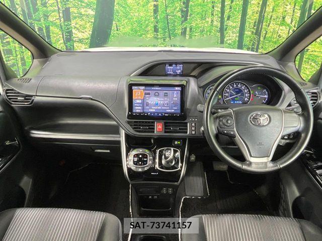 Toyota VOXY HYBRID 2020-08 1019602-1