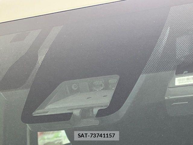 Toyota VOXY HYBRID 2020-08 1019602-3