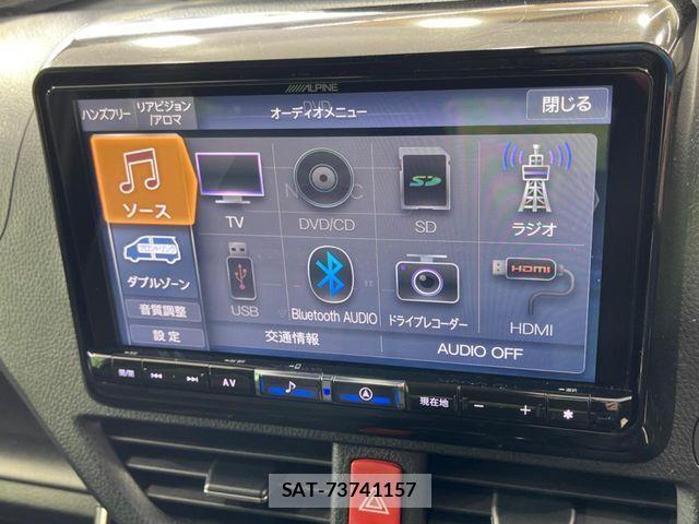 Toyota VOXY HYBRID 2020-08 1019602-5