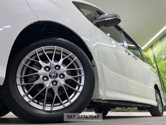 Toyota VOXY HYBRID 2020-11 1075431-13