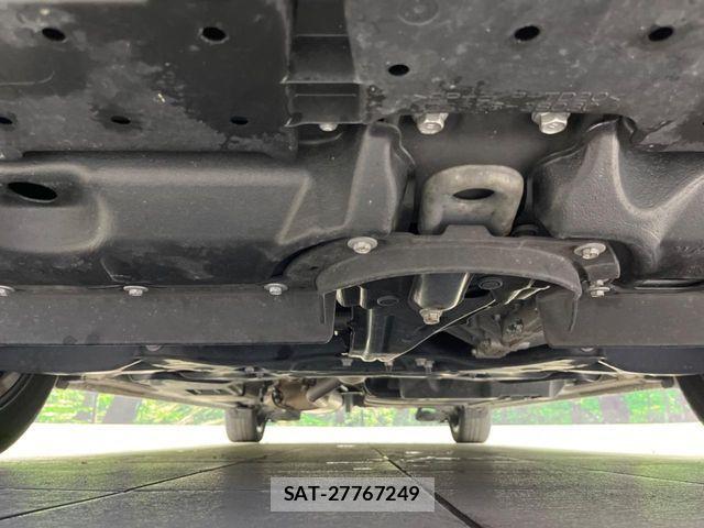 Toyota VOXY HYBRID 2020-11 1075431-19