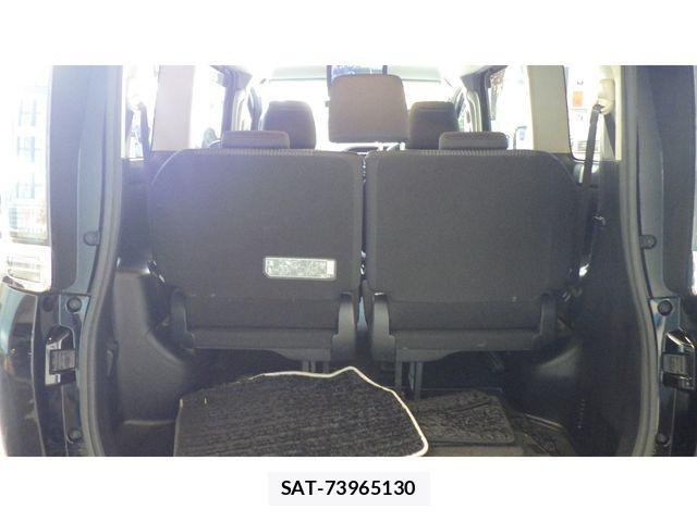 Toyota VOXY HYBRID 2016-11 1128037-14