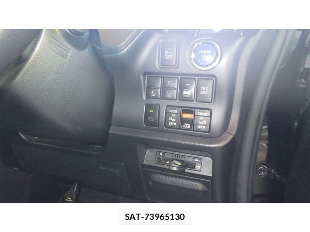 Toyota VOXY HYBRID 2016-11 1128037-21