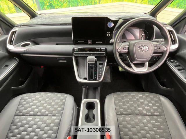 Toyota VOXY HYBRID 2023-03 1175362-1