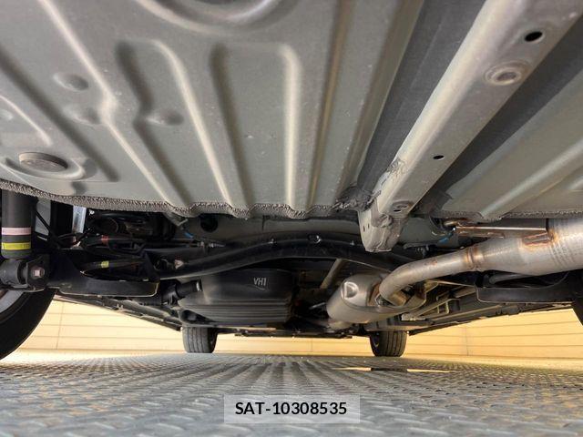 Toyota VOXY HYBRID 2023-03 1175362-19
