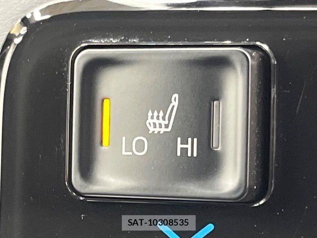 Toyota VOXY HYBRID 2023-03 1175362-6