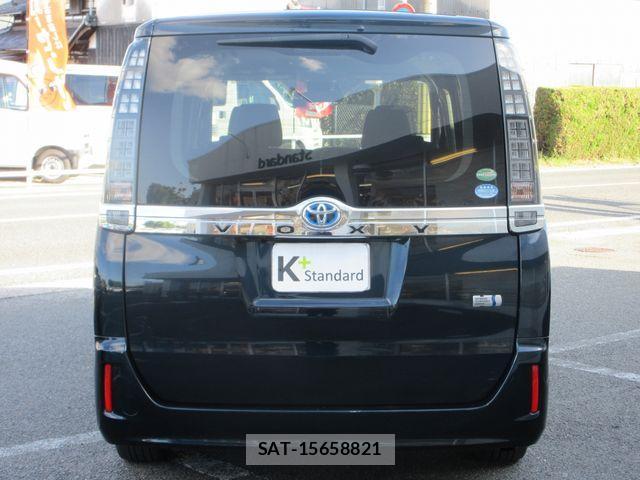 Toyota VOXY HYBRID 2016-04 1415541-2