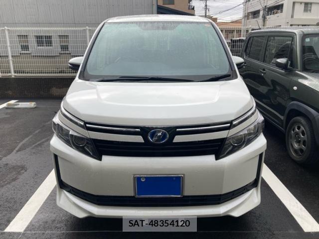 Toyota VOXY HYBRID 2015-10 1415539-1
