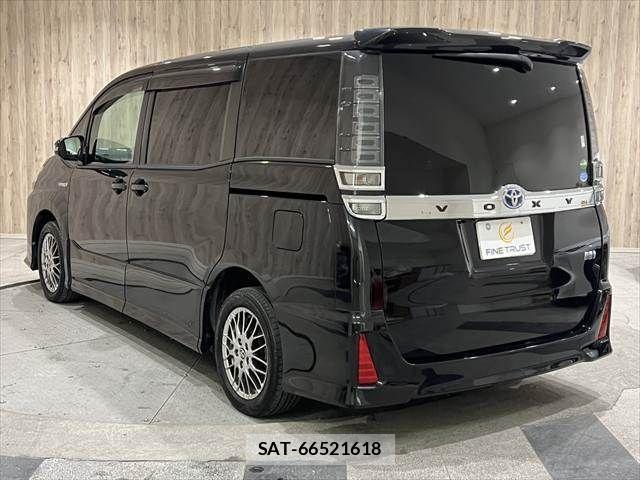 Toyota VOXY HYBRID 2017-12 1476715-21