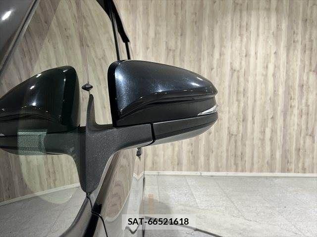 Toyota VOXY HYBRID 2017-12 1476715-28