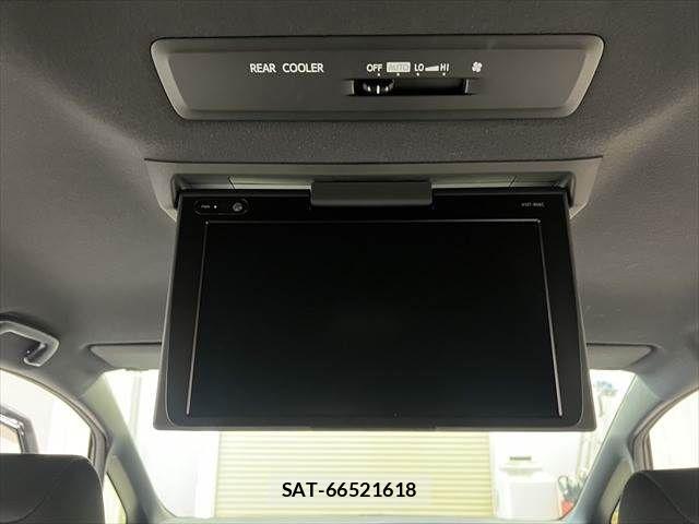Toyota VOXY HYBRID 2017-12 1476715-3