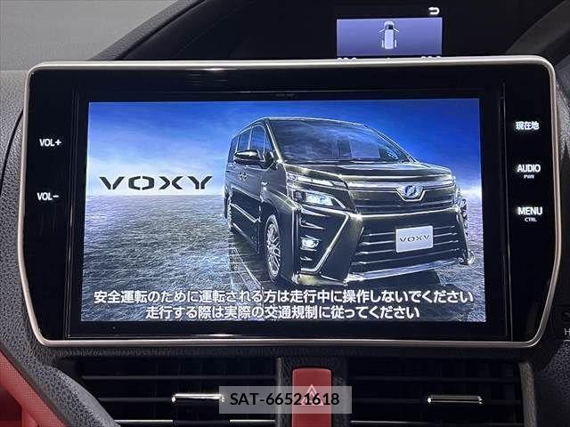 Toyota VOXY HYBRID 2017-12 1476715-4