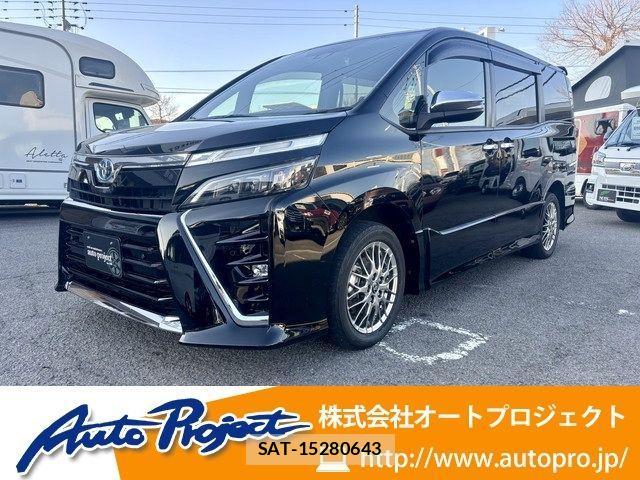 Toyota VOXY HYBRID 2020-10 2355625-0