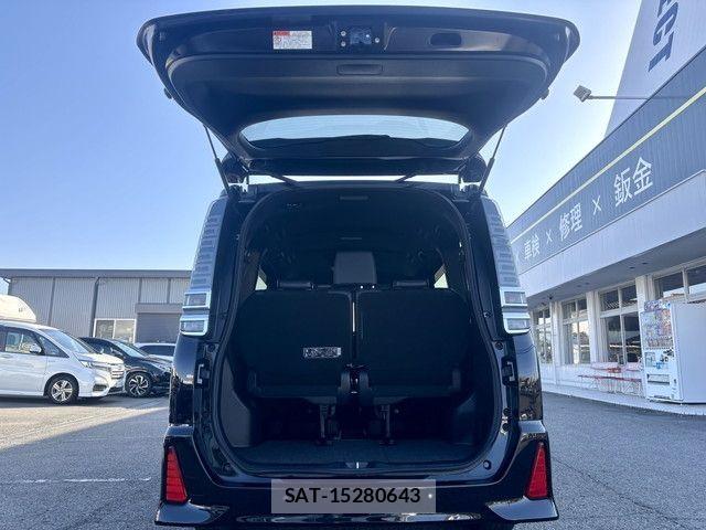 Toyota VOXY HYBRID 2020-10 2355625-12