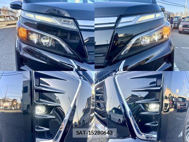 Toyota VOXY HYBRID 2020-10 2355625-21