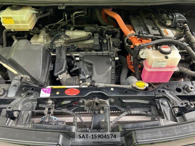 Toyota VOXY HYBRID 2015-02 2731326-17