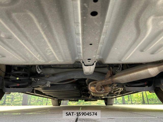 Toyota VOXY HYBRID 2015-02 2731326-18