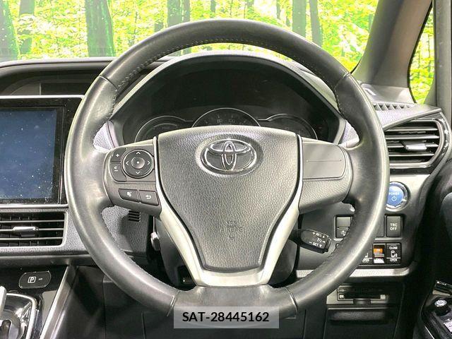 Toyota VOXY HYBRID 2019-04 2967483-11