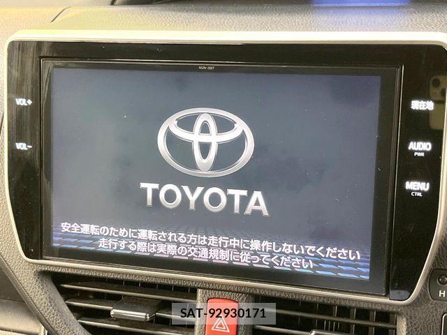 Toyota VOXY HYBRID 2017-10 3017356-4