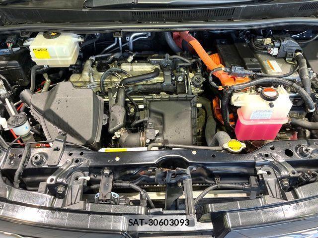 Toyota VOXY HYBRID 2014-09 3391247-17