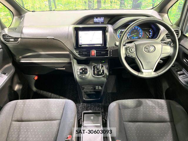 Toyota VOXY HYBRID 2014-09 3391247-1