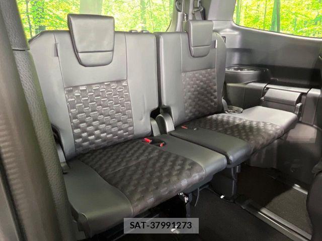 Toyota VOXY HYBRID 2025-01 3415448-9