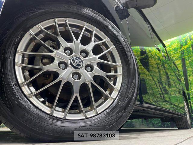 Toyota VOXY HYBRID 2019-09 3423720-13