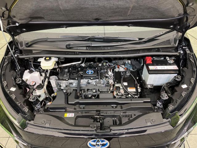 Toyota VOXY HYBRID 2024-11 3687518-18