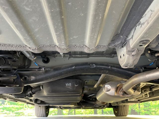 Toyota VOXY HYBRID 2022-11 3687550-18