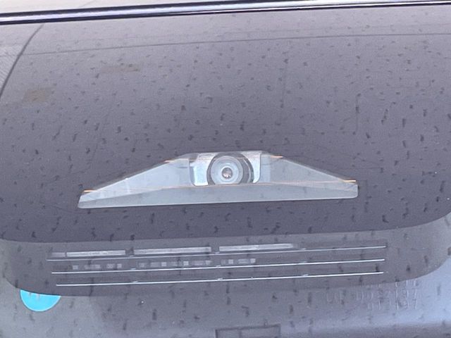 Toyota VOXY HYBRID 2022-11 3687550-5