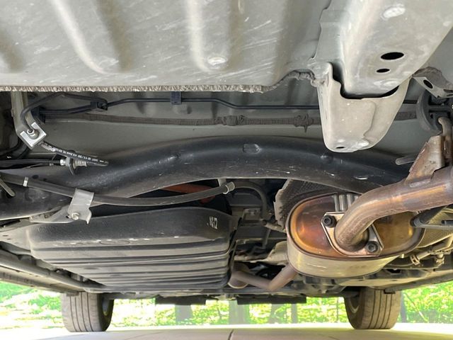 Toyota VOXY HYBRID 2020-11 3687598-18