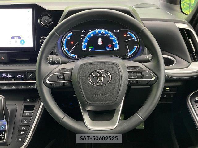 Toyota VOXY HYBRID 2023-09 3835037-11