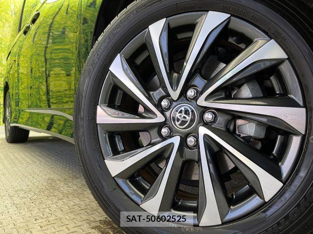 Toyota VOXY HYBRID 2023-09 3835037-13