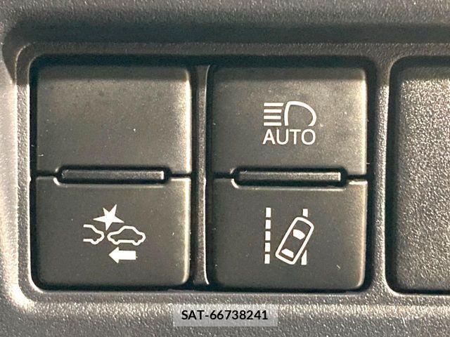 Toyota VOXY HYBRID 2019-06 4051632-5