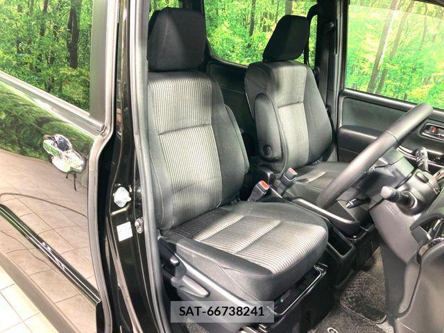 Toyota VOXY HYBRID 2019-06 4051632-6
