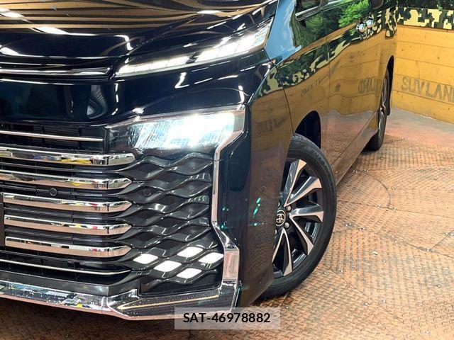 Toyota VOXY HYBRID 2023-04 4141207-11