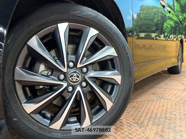Toyota VOXY HYBRID 2023-04 4141207-12