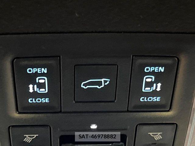 Toyota VOXY HYBRID 2023-04 4141207-6