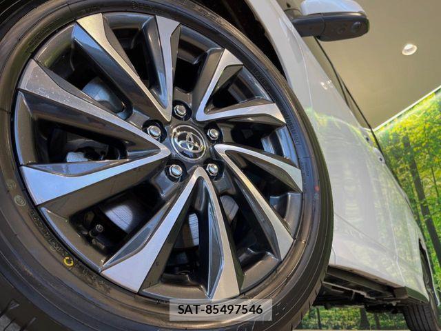 Toyota VOXY HYBRID 2026-01 4177877-12