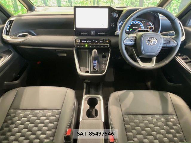 Toyota VOXY HYBRID 2026-01 4177877-1